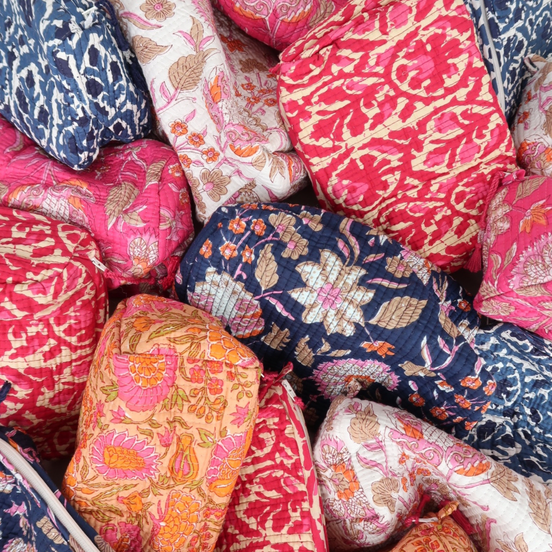 Flower travel bag