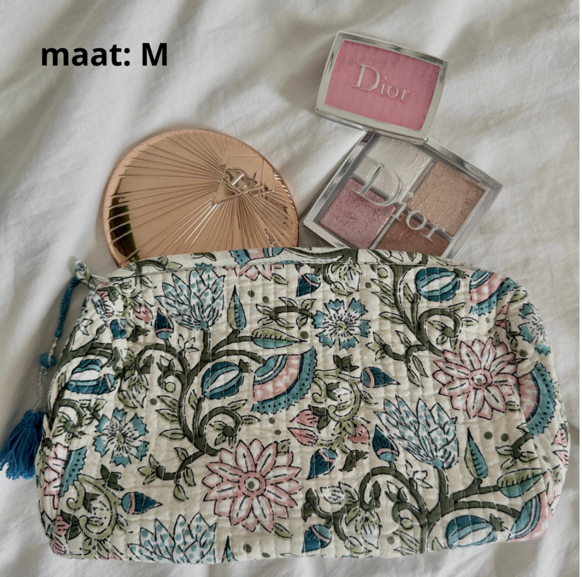 Flower travel bag