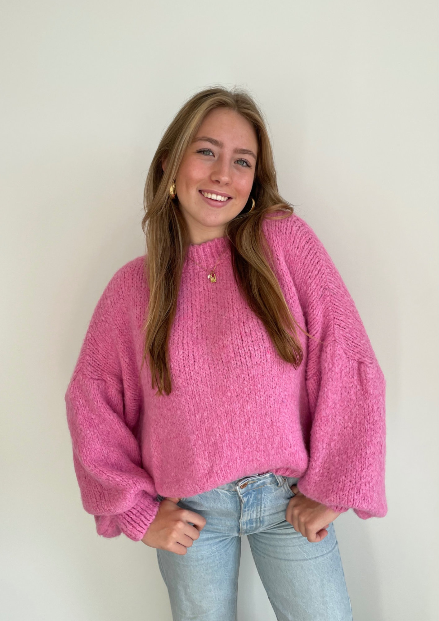 Cozy knit ★ sweater hot pink